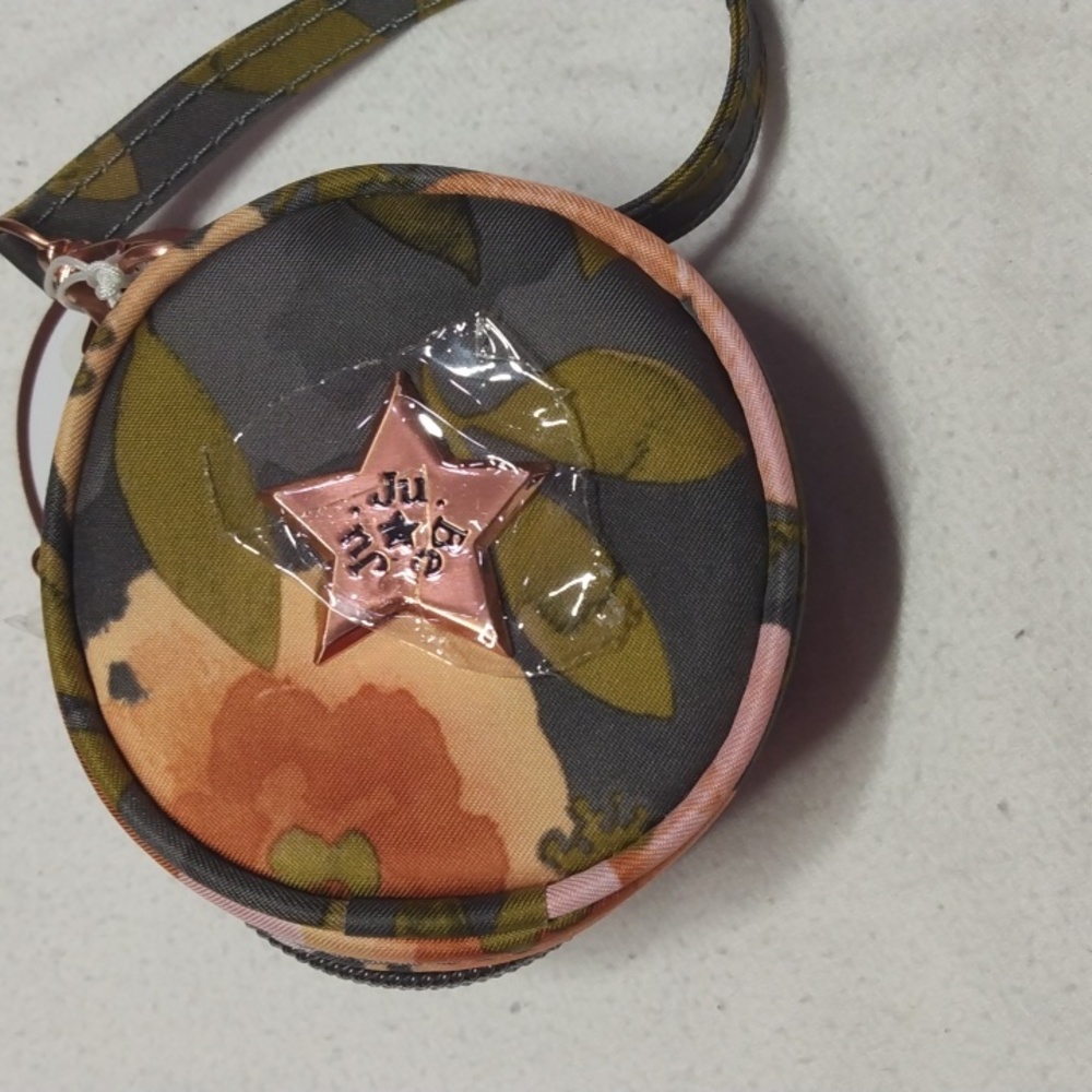 Ju-Ju-be Paci Pod Whimsical Whisper